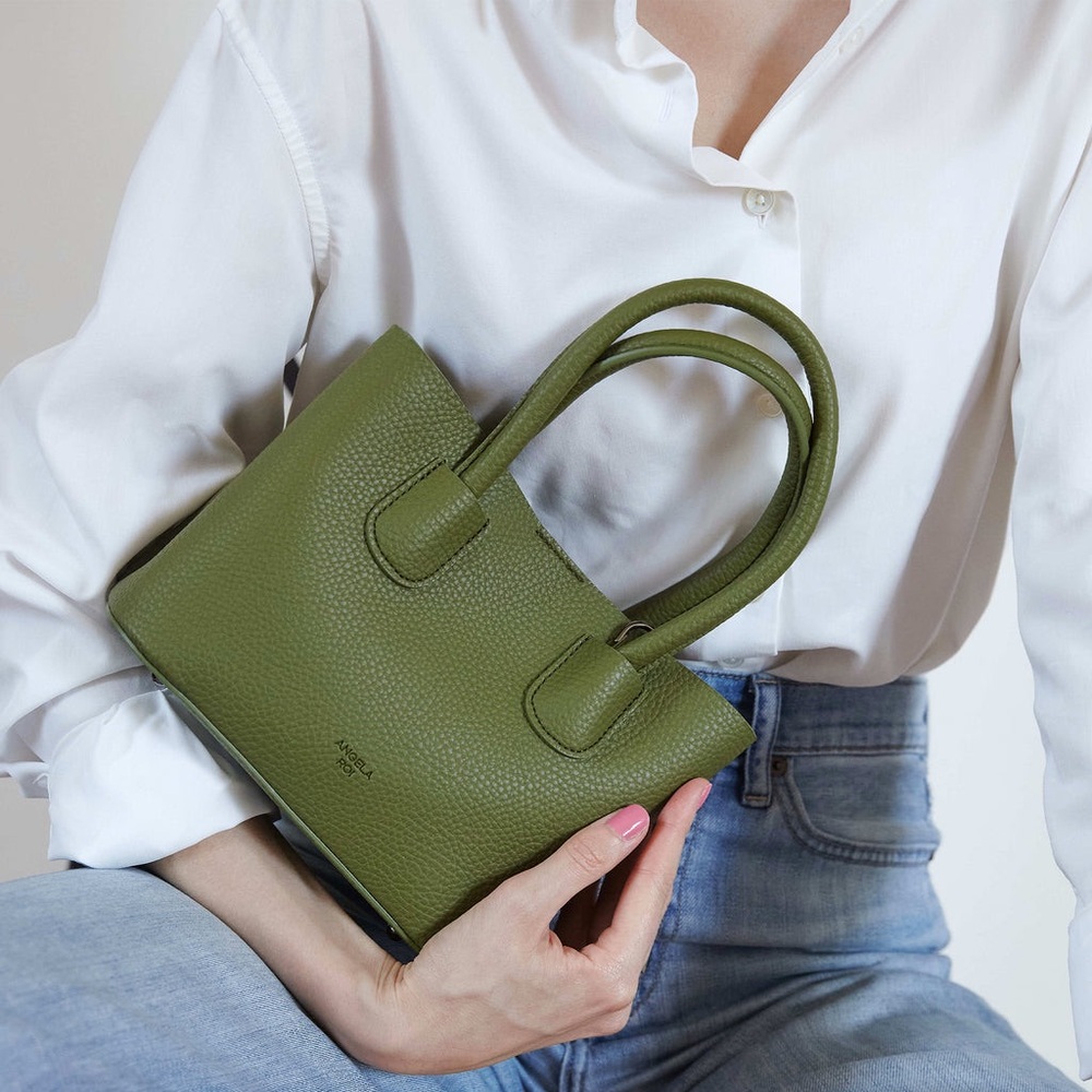 NWT Cher Signet Bag in Olive